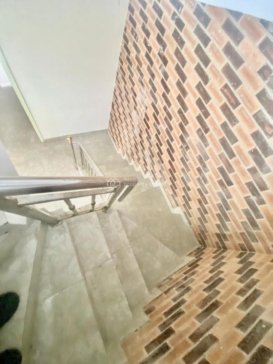 Fully Detached 4 Bedroom Duplex at Chevron  Drive Lekki Lagos., Chevron Facing The Road Outside The Estate Facing The Chevron Drive Ro, Lekki Phase 2, Lekki, Lagos, Detached Duplex for Rent