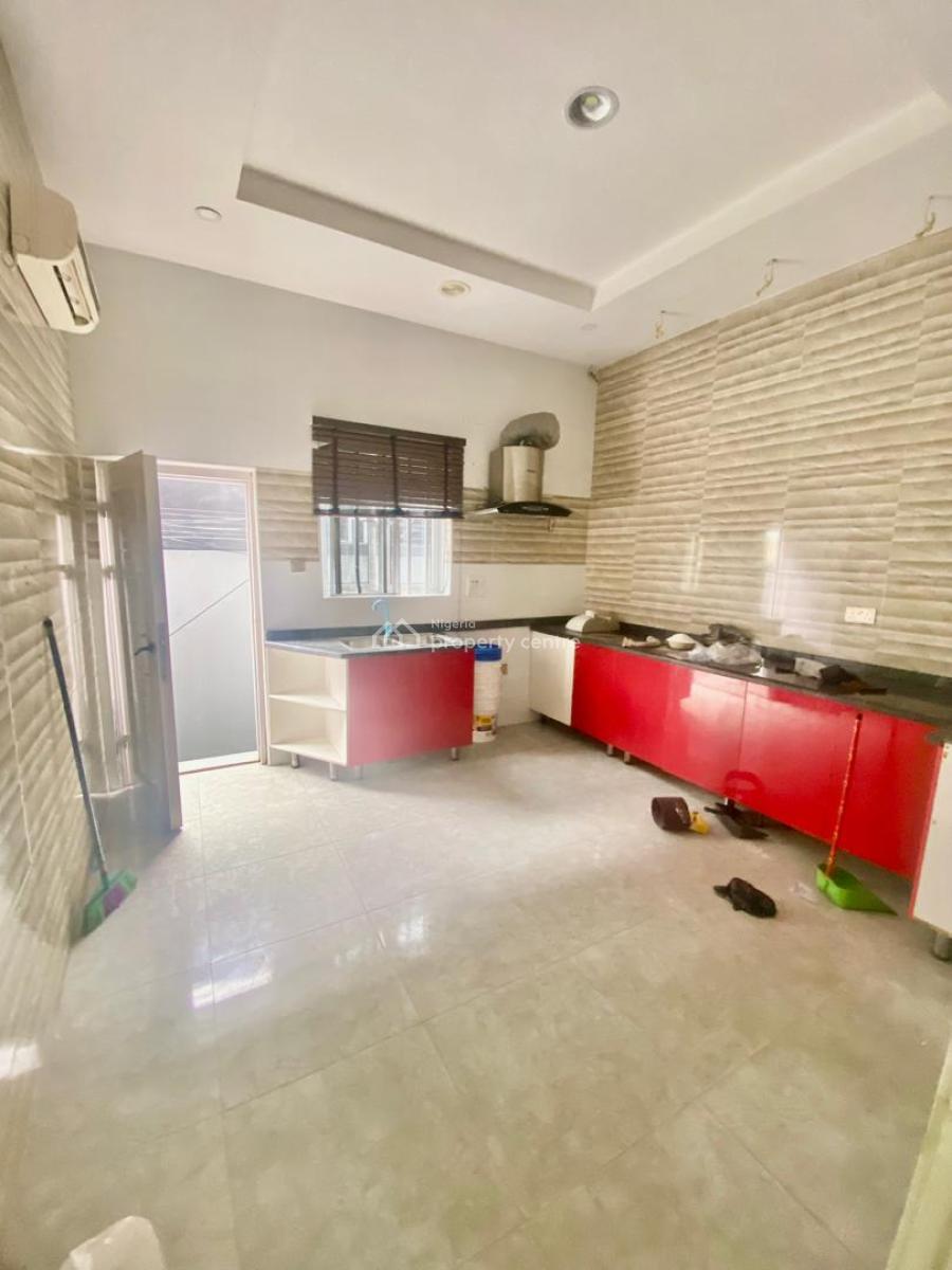 Fully Detached 4 Bedroom Duplex at Chevron  Drive Lekki Lagos., Chevron Facing The Road Outside The Estate Facing The Chevron Drive Ro, Lekki Phase 2, Lekki, Lagos, Detached Duplex for Rent