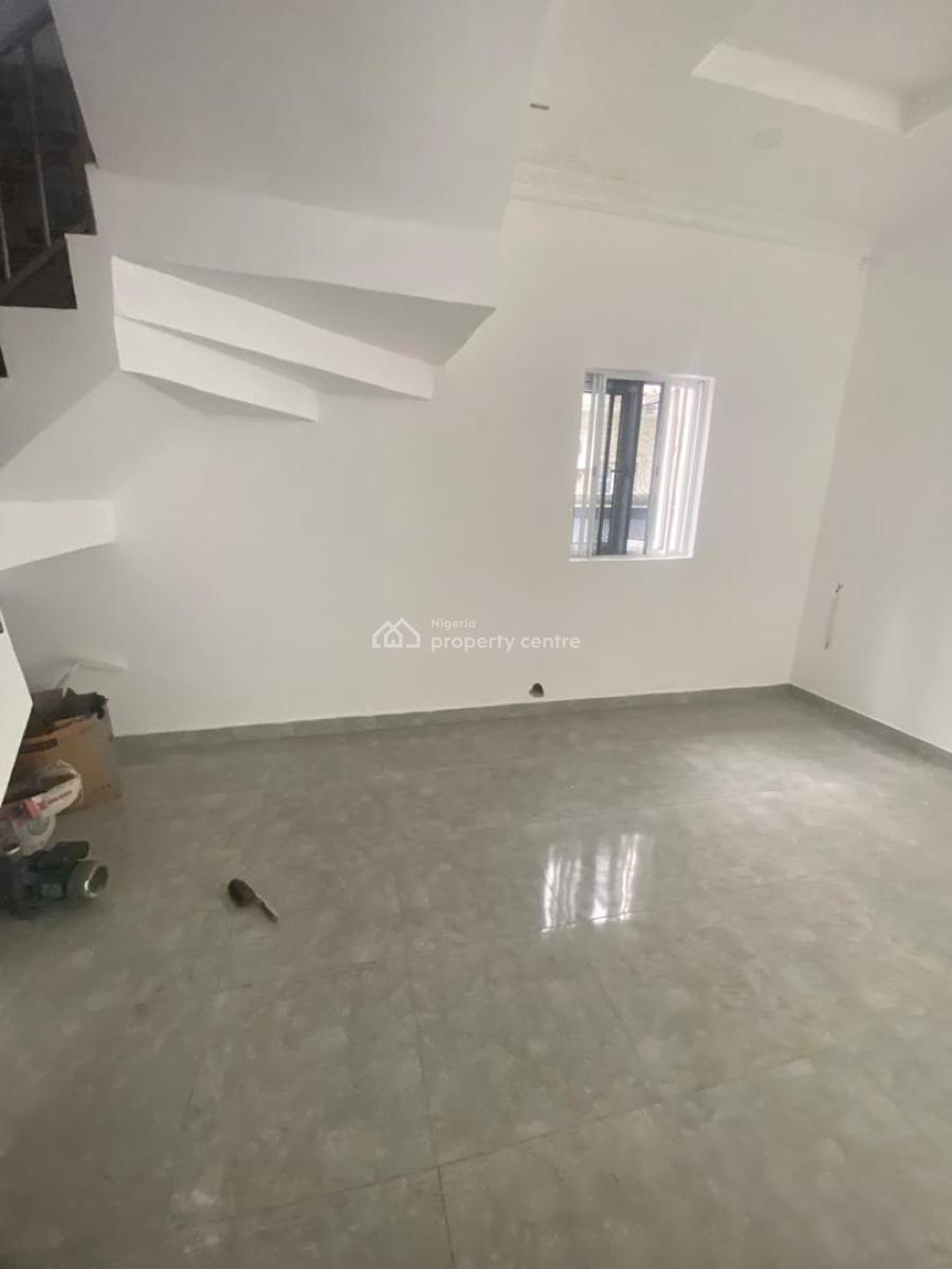 Fully Detached 4 Bedroom Duplex at Chevron  Drive Lekki Lagos., Chevron Facing The Road Outside The Estate Facing The Chevron Drive Ro, Lekki Phase 2, Lekki, Lagos, Detached Duplex for Rent