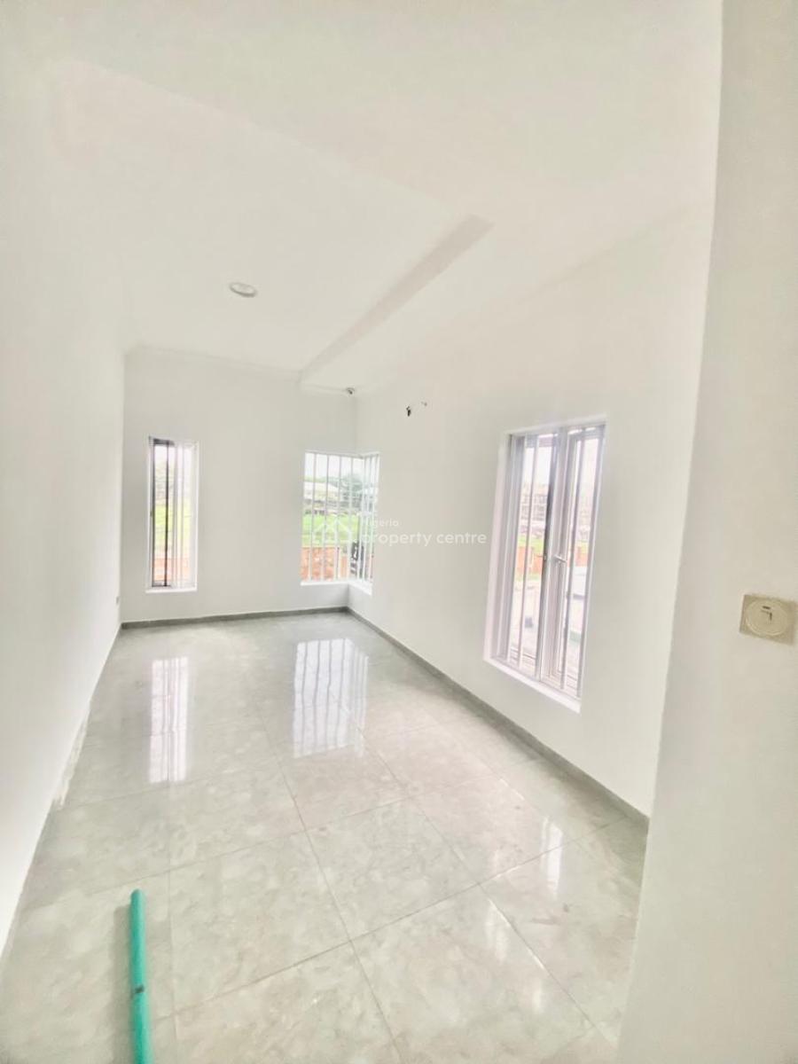 Fully Detached 4 Bedroom Duplex at Chevron  Drive Lekki Lagos., Chevron Facing The Road Outside The Estate Facing The Chevron Drive Ro, Lekki Phase 2, Lekki, Lagos, Detached Duplex for Rent