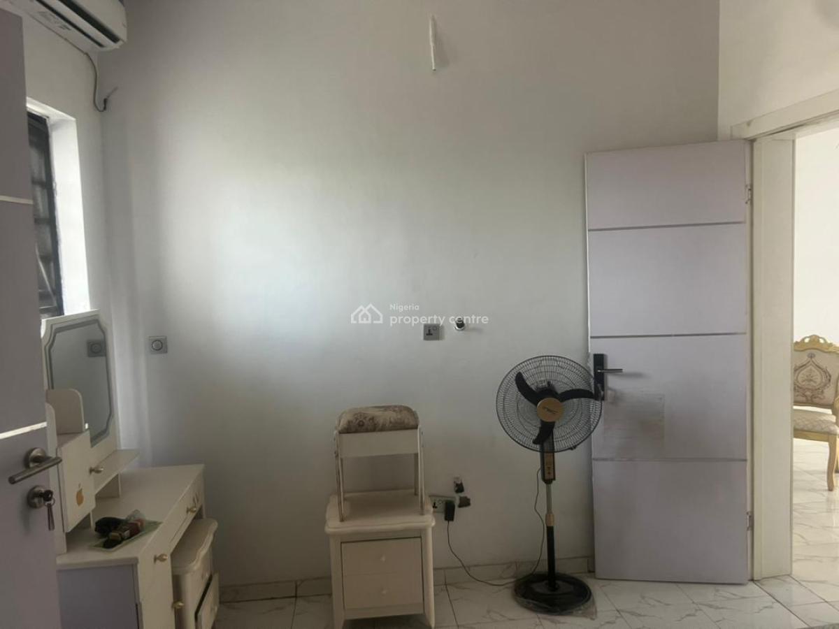 Spacious  1 Bedroom Apartment, Chevron, Lekki, Lagos, Mini Flat (room and Parlour) for Rent