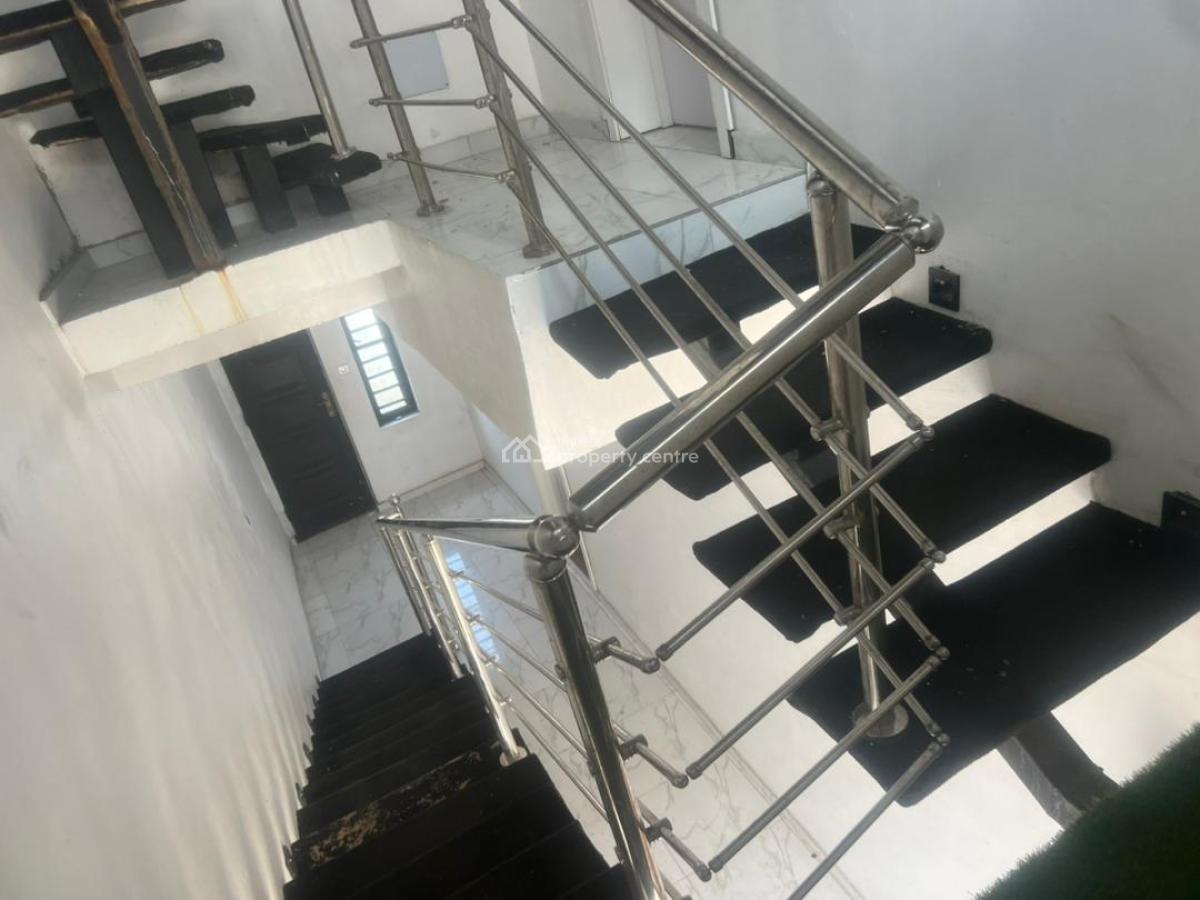 Spacious  1 Bedroom Apartment, Chevron, Lekki, Lagos, Mini Flat (room and Parlour) for Rent
