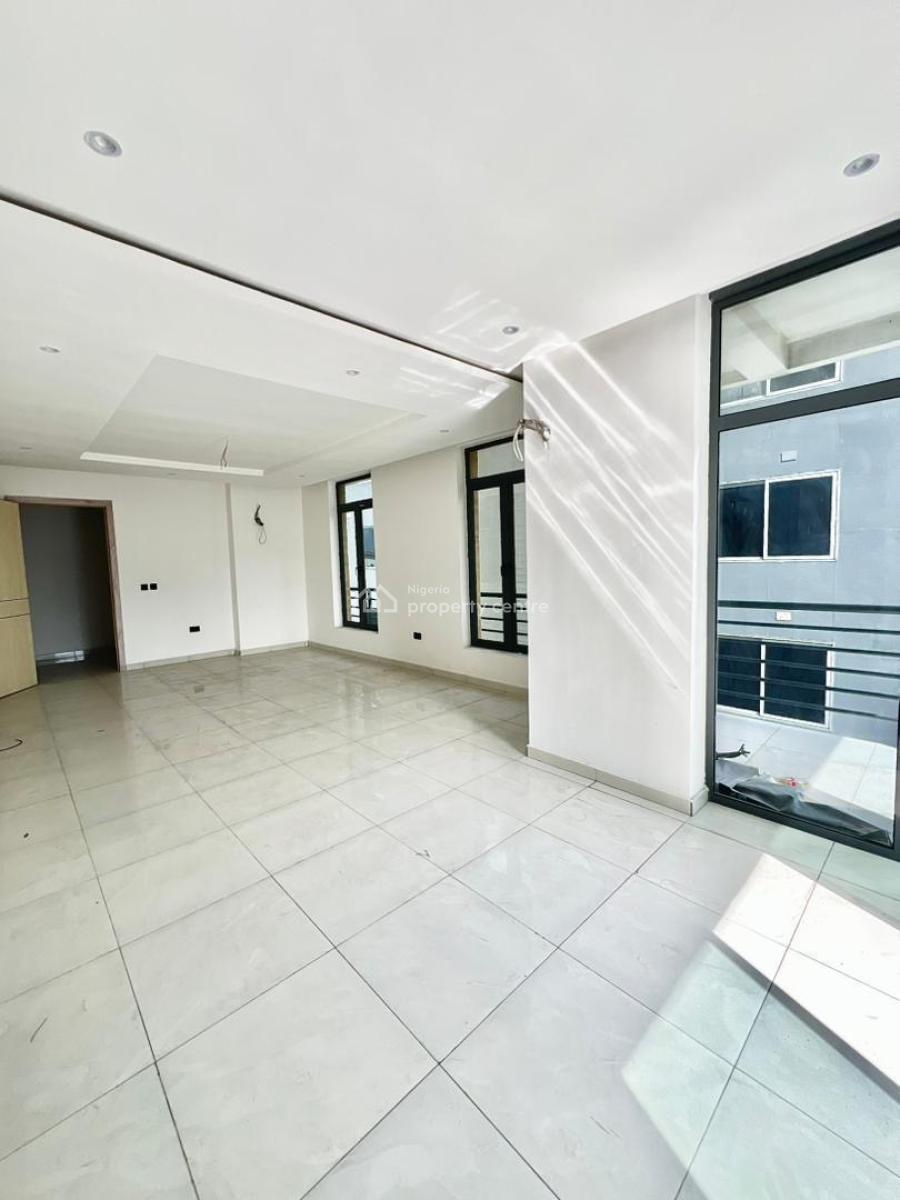 Newly Built 3 Bedroom Apartment with Pool &gym, Ikate, Lekki, Lagos, Block of Flats for Sale