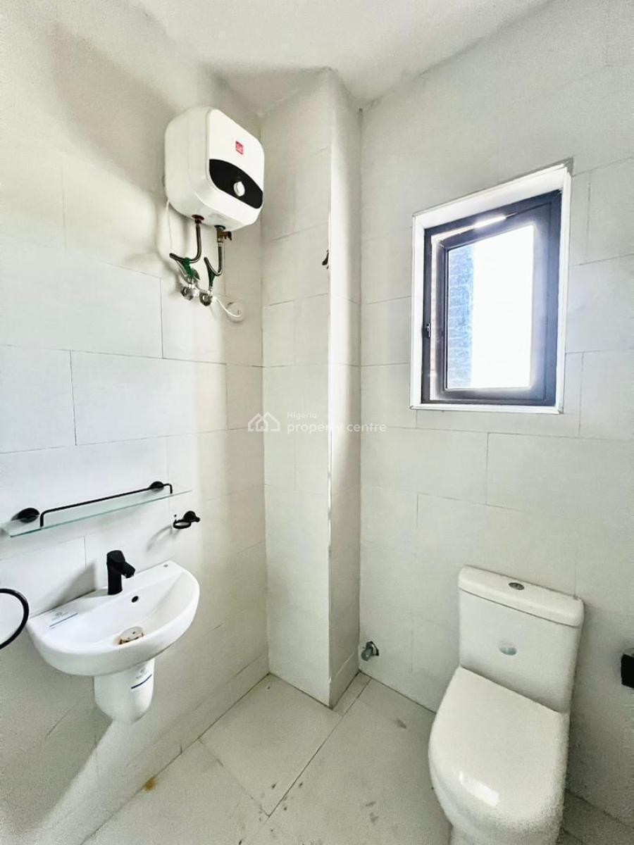 Newly Built 3 Bedroom Apartment with Pool &gym, Ikate, Lekki, Lagos, Block of Flats for Sale