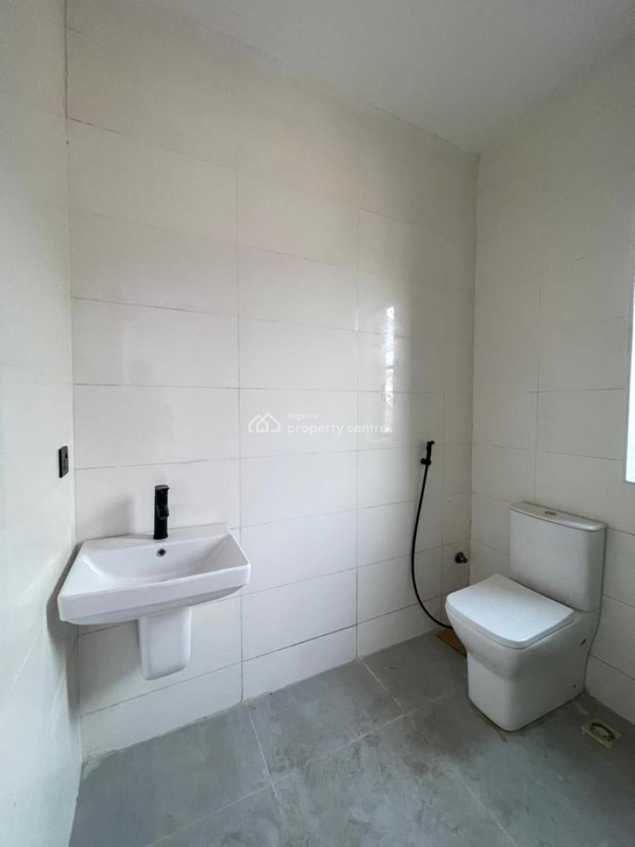 2-bedroom Serviced Apartment, Lekki Phase 1 Freedom Way, Lekki, Lagos, Flat / Apartment for Sale