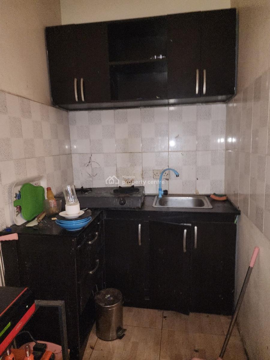 Fully Furnished Studio Apartment Available, Alagomeji, Alagomeji, Yaba, Lagos, Self Contain (single Rooms) for Rent