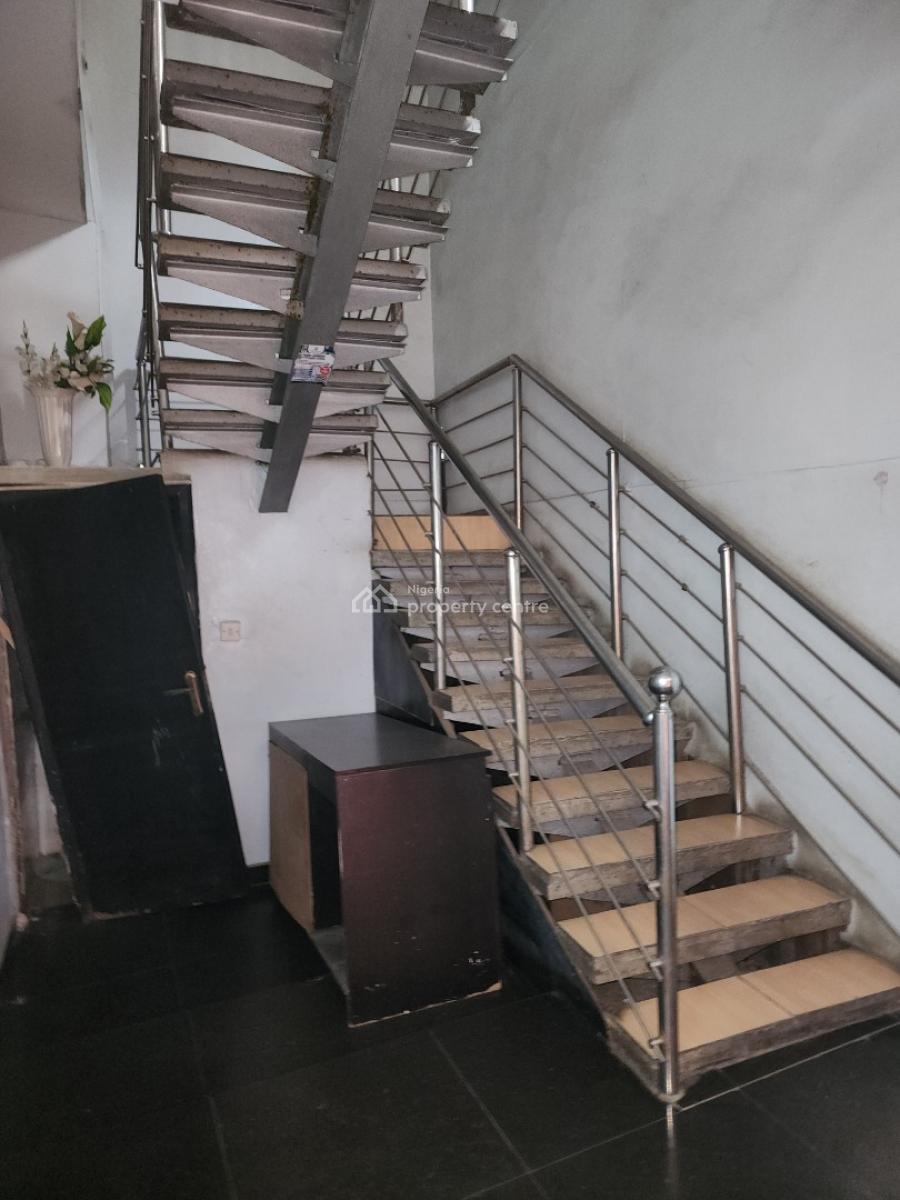 Fully Furnished Studio Apartment Available, Alagomeji, Alagomeji, Yaba, Lagos, Self Contain (single Rooms) for Rent