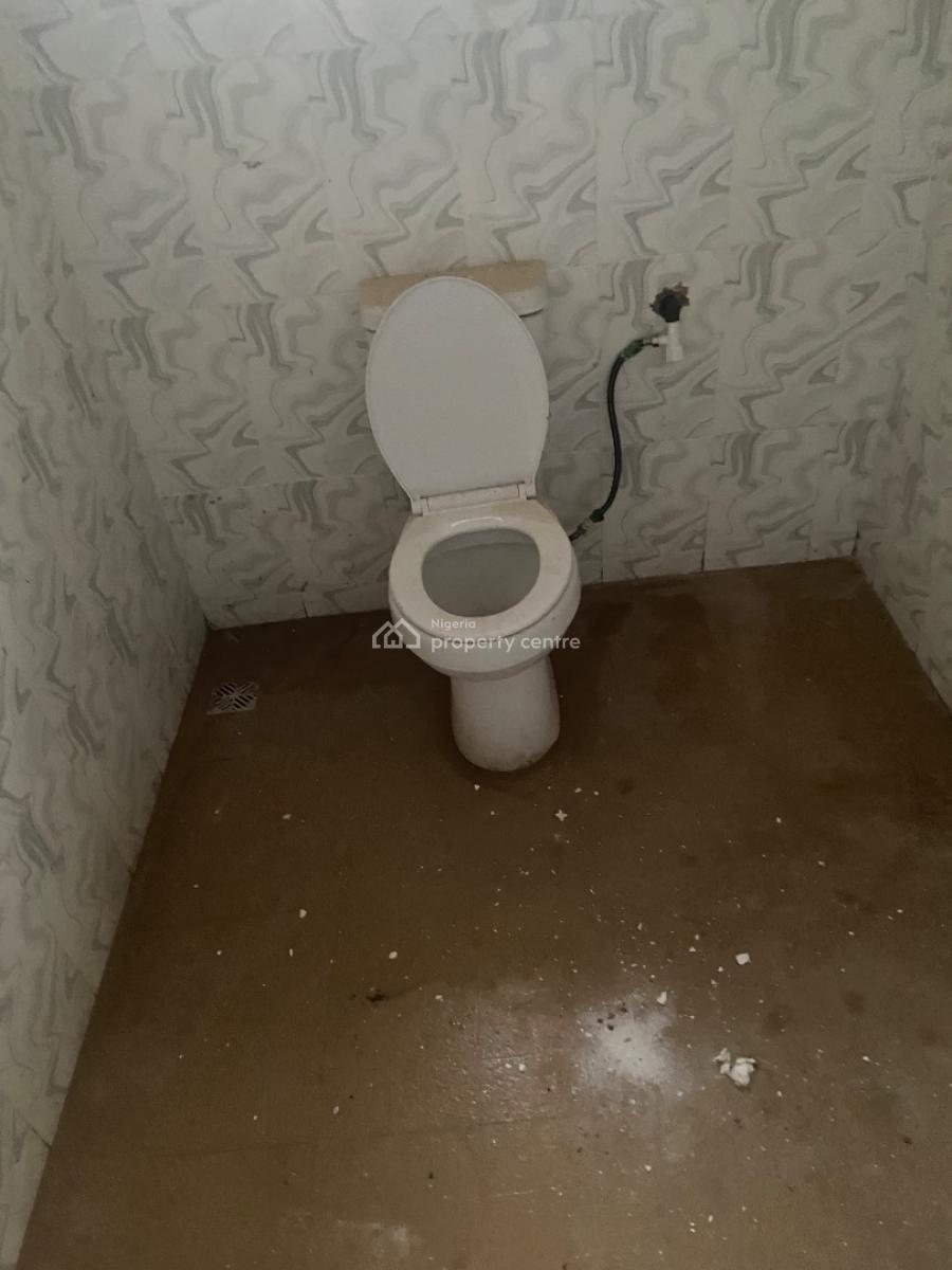 a Newly Built 2 Bedroom Flat, Lucky Fiber Road, Ikorodu, Lagos, Flat / Apartment for Rent