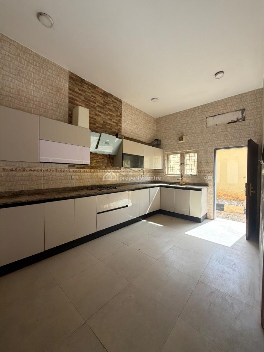Luxury Massive 6 Bedroom Terrace with a Bq, Katampe Extension Main, Katampe Extension, Katampe, Abuja, Terraced Duplex for Rent