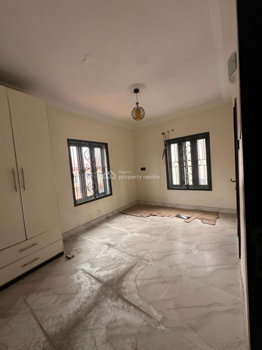 Newly Built 2 Bedroom Flat Apartment, Anthony, Maryland, Lagos, Flat / Apartment for Sale