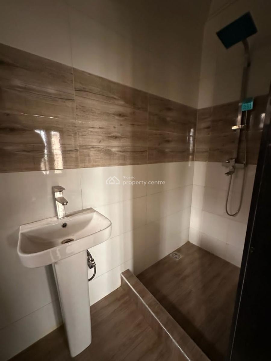 Newly Built 2 Bedroom Flat Apartment, Anthony, Maryland, Lagos, Flat / Apartment for Sale