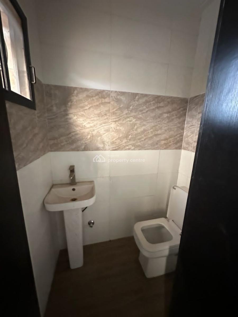 Newly Built 2 Bedroom Flat Apartment, Anthony, Maryland, Lagos, Flat / Apartment for Sale