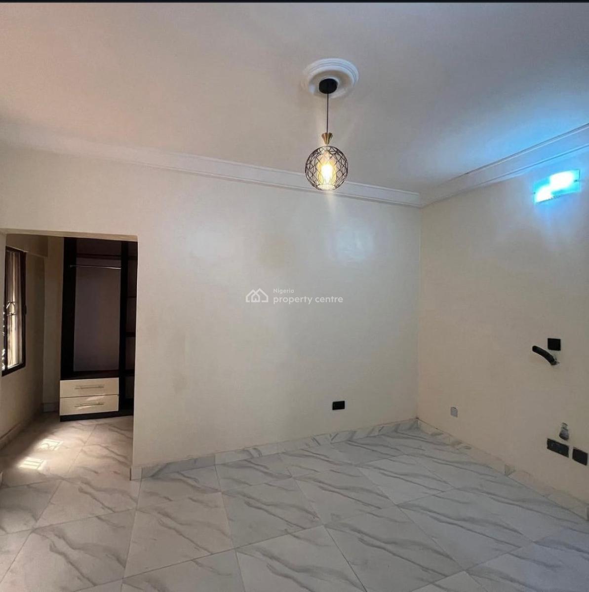 Newly Built 2 Bedroom Flat, Anthony, Maryland, Lagos, Flat / Apartment for Sale