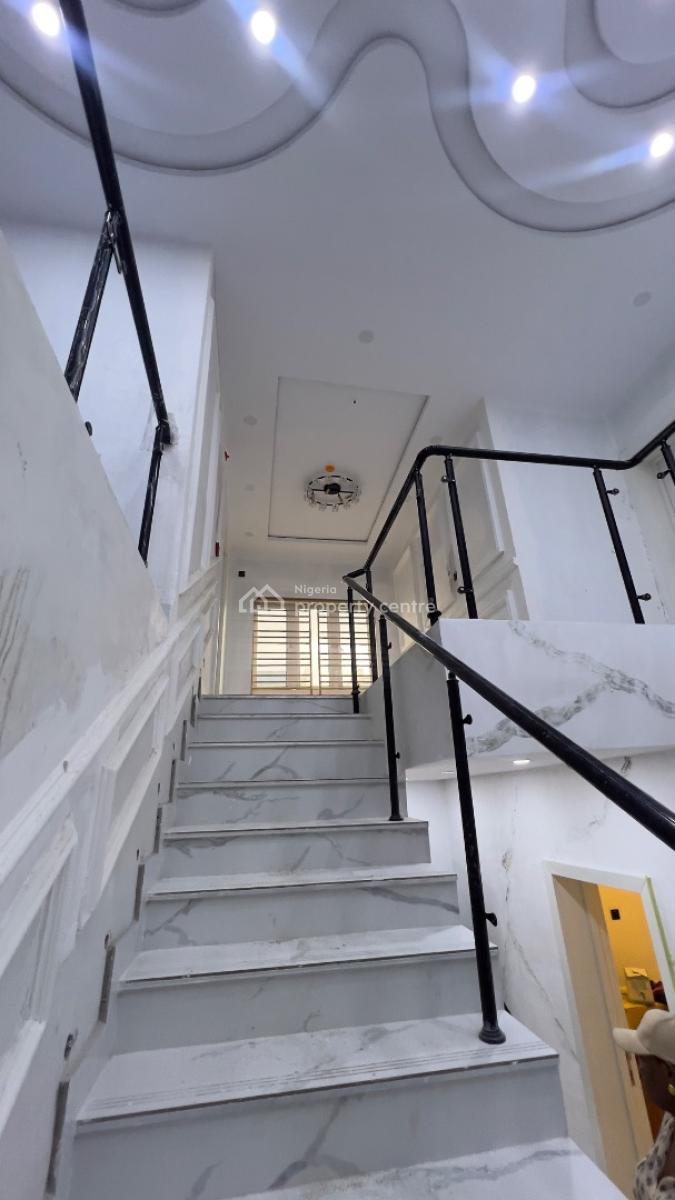 Newly Renovated 4bedroom Terrace with Bq, Orchard Estate, Sunview Street, Spg Road, Ologolo, Lekki Lagos., Ologolo, Lekki, Lagos, Terraced Duplex for Sale