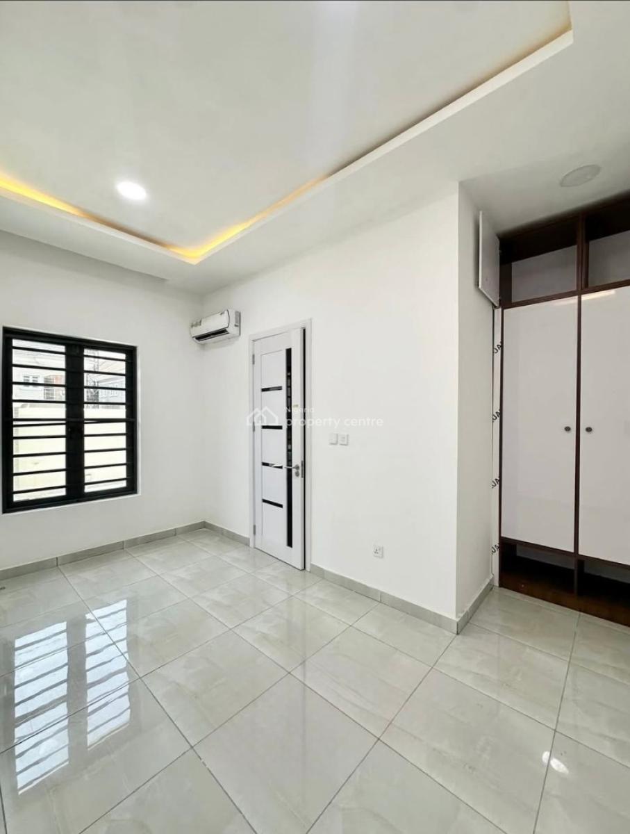 3 Bedroom Apartment for Nt!!! Details >>>>>> Lekk Phase 1,, Lagos Ni, Lekki Phase 1, Lekki, Lagos, Flat / Apartment for Rent