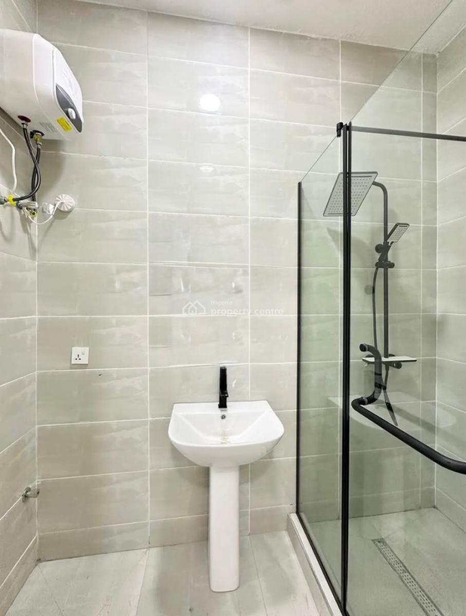 3 Bedroom Apartment for Nt!!! Details >>>>>> Lekk Phase 1,, Lagos Ni, Lekki Phase 1, Lekki, Lagos, Flat / Apartment for Rent