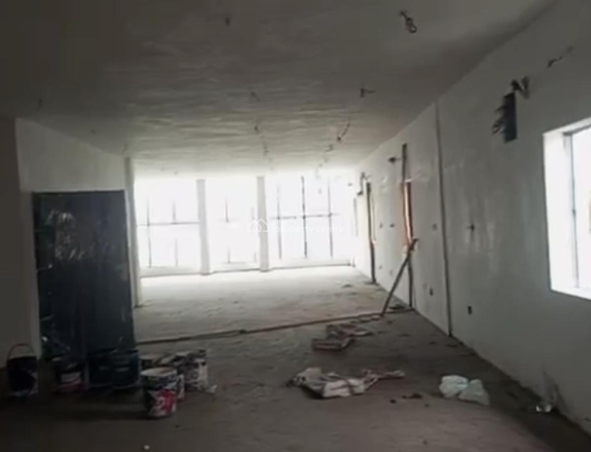 Newly Built Open Plan Space Measuring 205 Sqm, Hakeem Dickson Street, Lekki Phase 1, Lekki, Lagos, Plaza / Complex / Mall for Rent