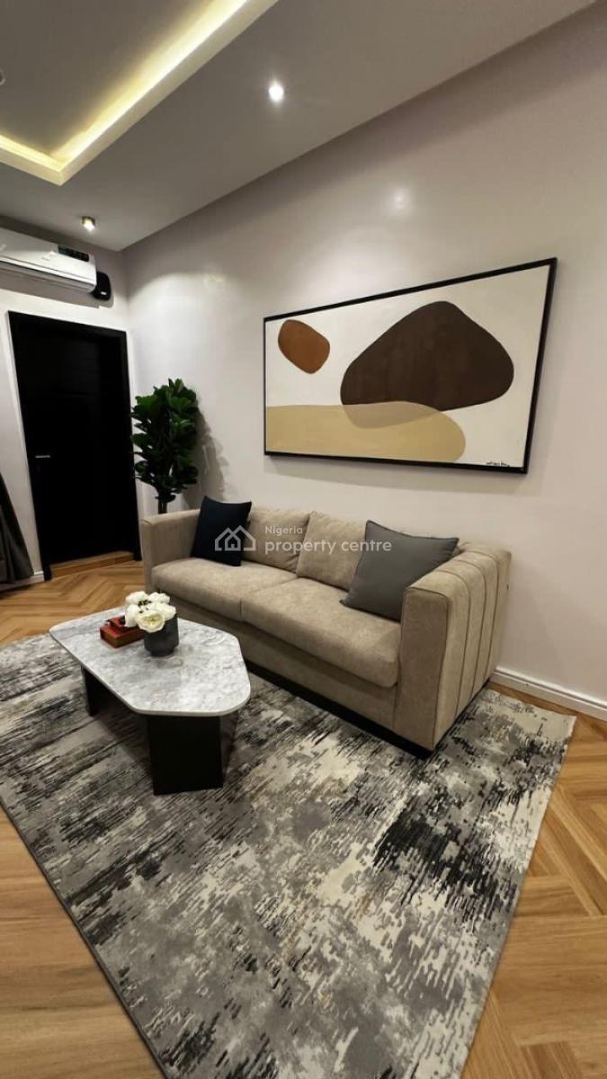 a Very Sweet and Spacious Stand Alone Apartment Located in a Serene a, Lekki Phase 1, Lekki, Lagos, Flat / Apartment Short Let