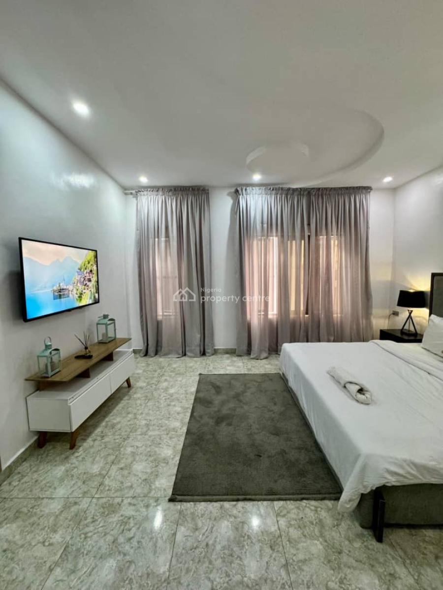 Step Into Luxury and Comfort at Our Stunning 4-bedroom Terrace Duplex, Ilasan, Ikate, Lekki, Lagos, Terraced Duplex Short Let