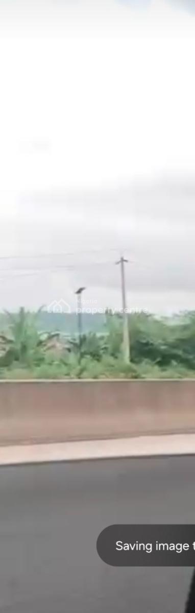100acre of Land Along Lagos Ibadan Express Way, 100acre of Land Along Lagos Ibadan Express Way  20mins Drive From Ibad, Ibadan, Oyo, Mixed-use Land for Sale