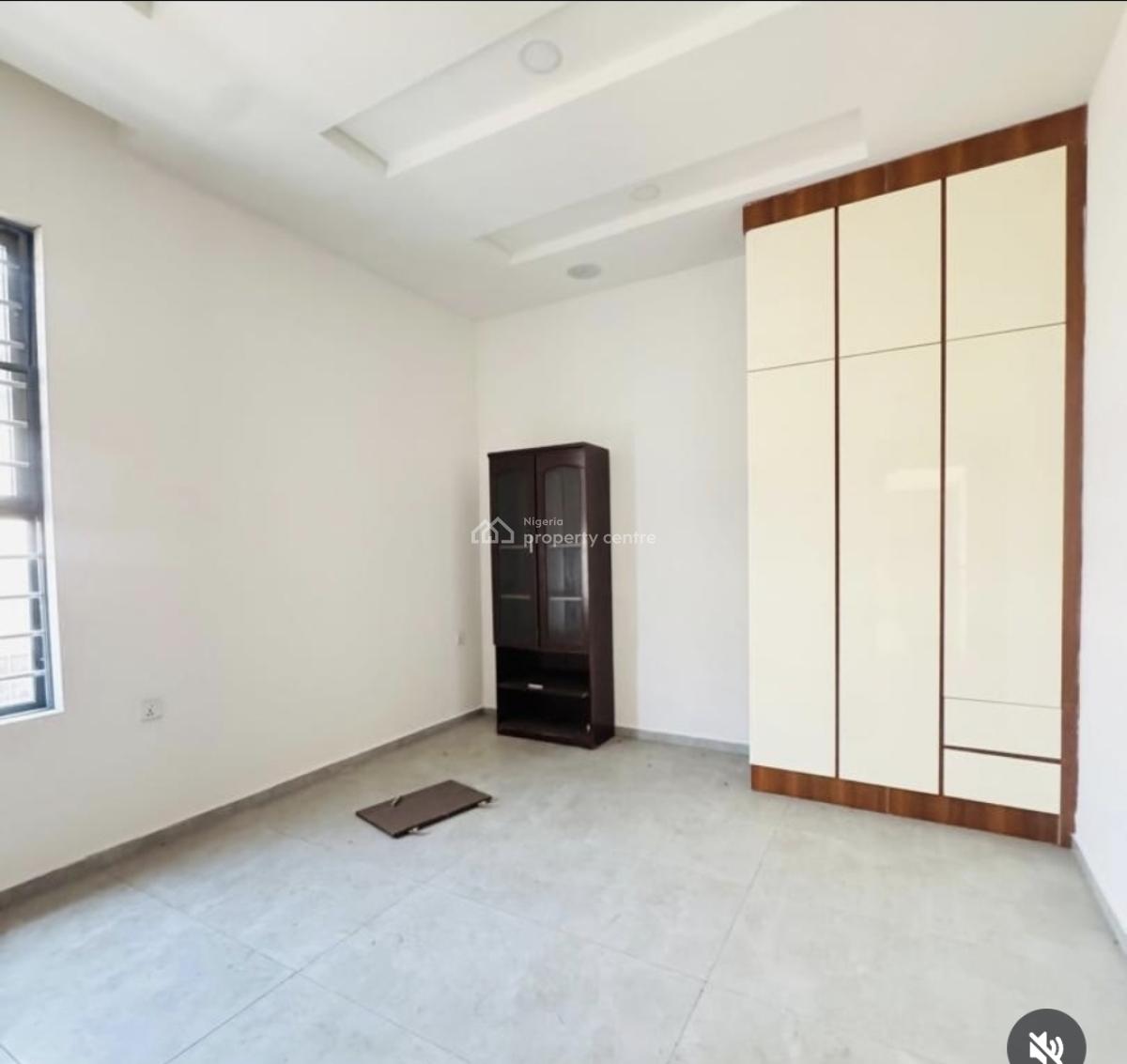 Self Service 4bedroom Semi Detached Duplex with Bq, Lekki Phase 1, Lekki, Lagos, Commercial Property for Rent