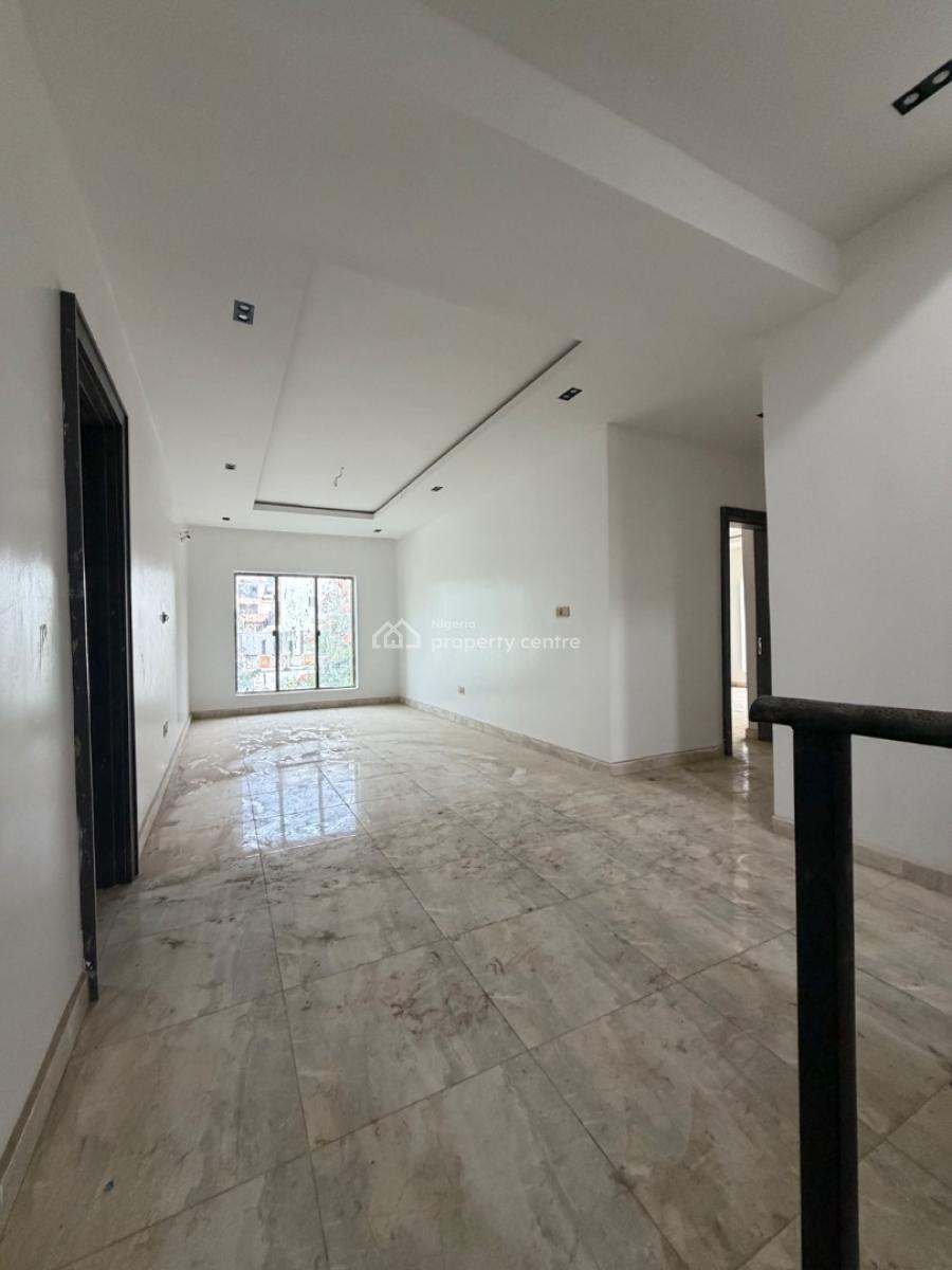 Luxury 5 Bedrooms with Bq, Utako, Abuja, Detached Duplex for Sale