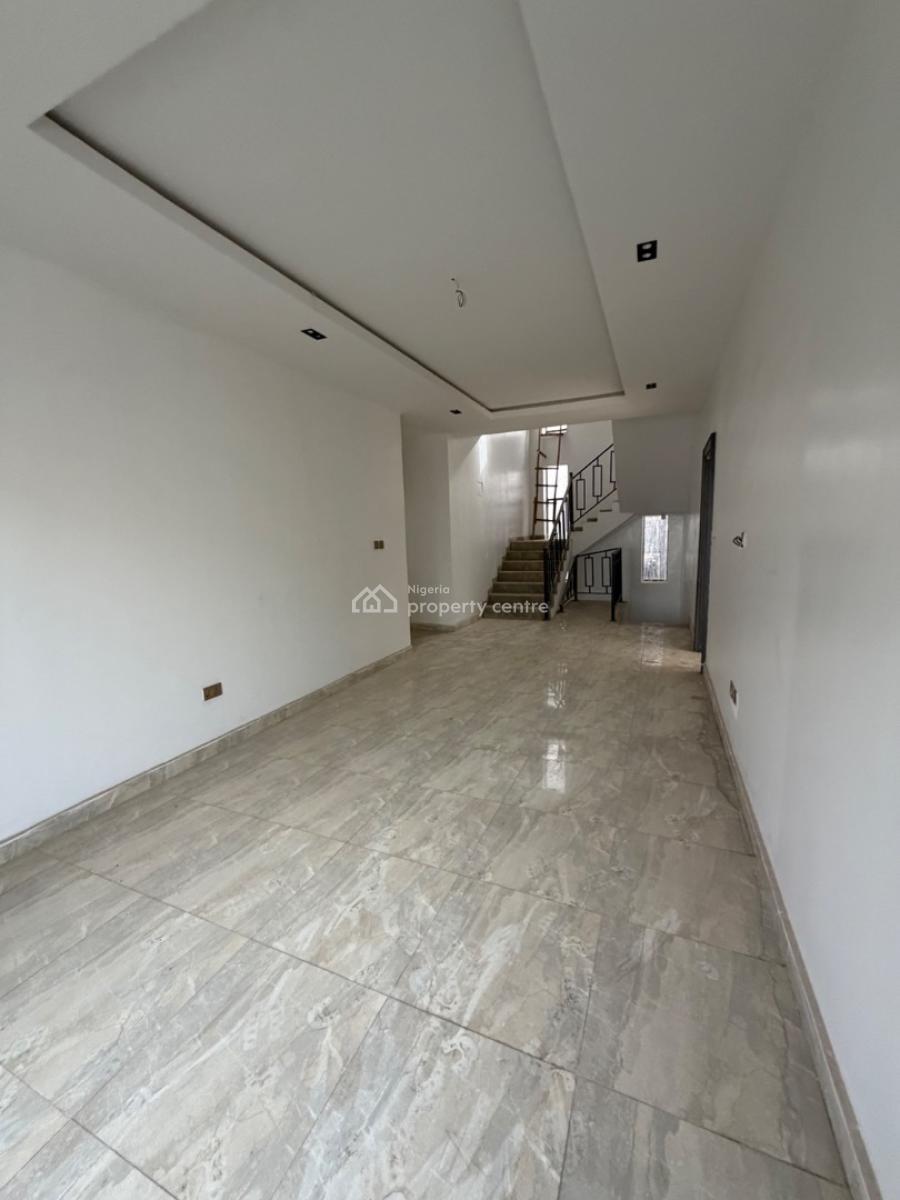 Luxury 5 Bedrooms with Bq, Utako, Abuja, Detached Duplex for Sale