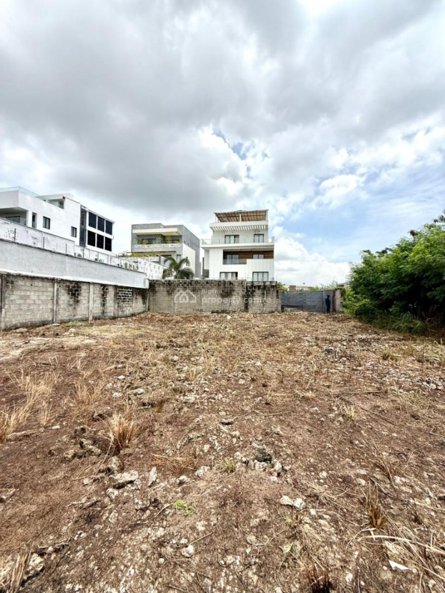Waterfront 2245sqm Land and a House on It., Banana Island Ikoyi Lagos, Banana Island, Ikoyi, Lagos, Residential Land for Sale