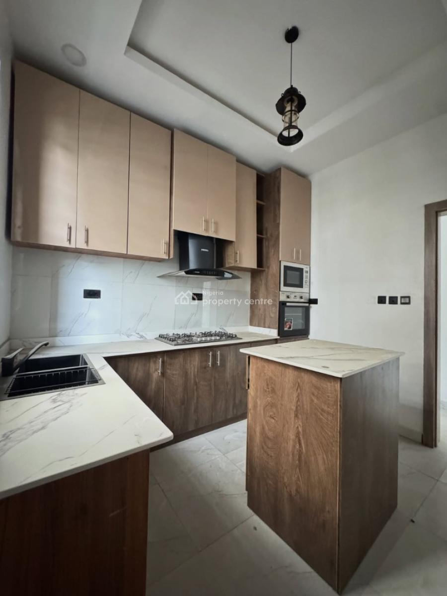 Executive  4-bedrooms Semi-detached Detached Duplex with Bq, Chevron, Lekki, Lagos, House for Sale