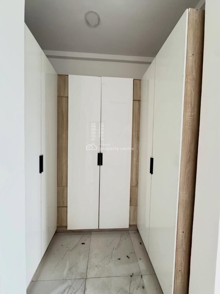 Executive  4-bedrooms Semi-detached Detached Duplex with Bq, Chevron, Lekki, Lagos, House for Sale