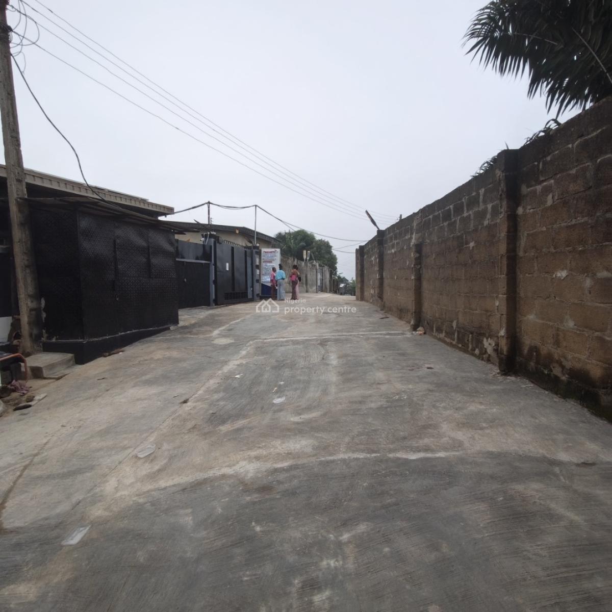 Magnificent Service Apartment Facility, Short Drive From Arepo, By Mountain Top University, Magboro, Ogun, Hotel / Guest House for Rent