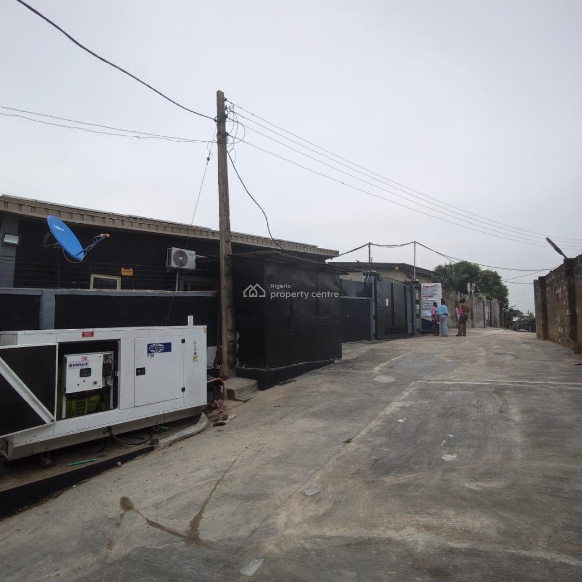 Magnificent Service Apartment Facility, Short Drive From Arepo, By Mountain Top University, Magboro, Ogun, Hotel / Guest House for Rent