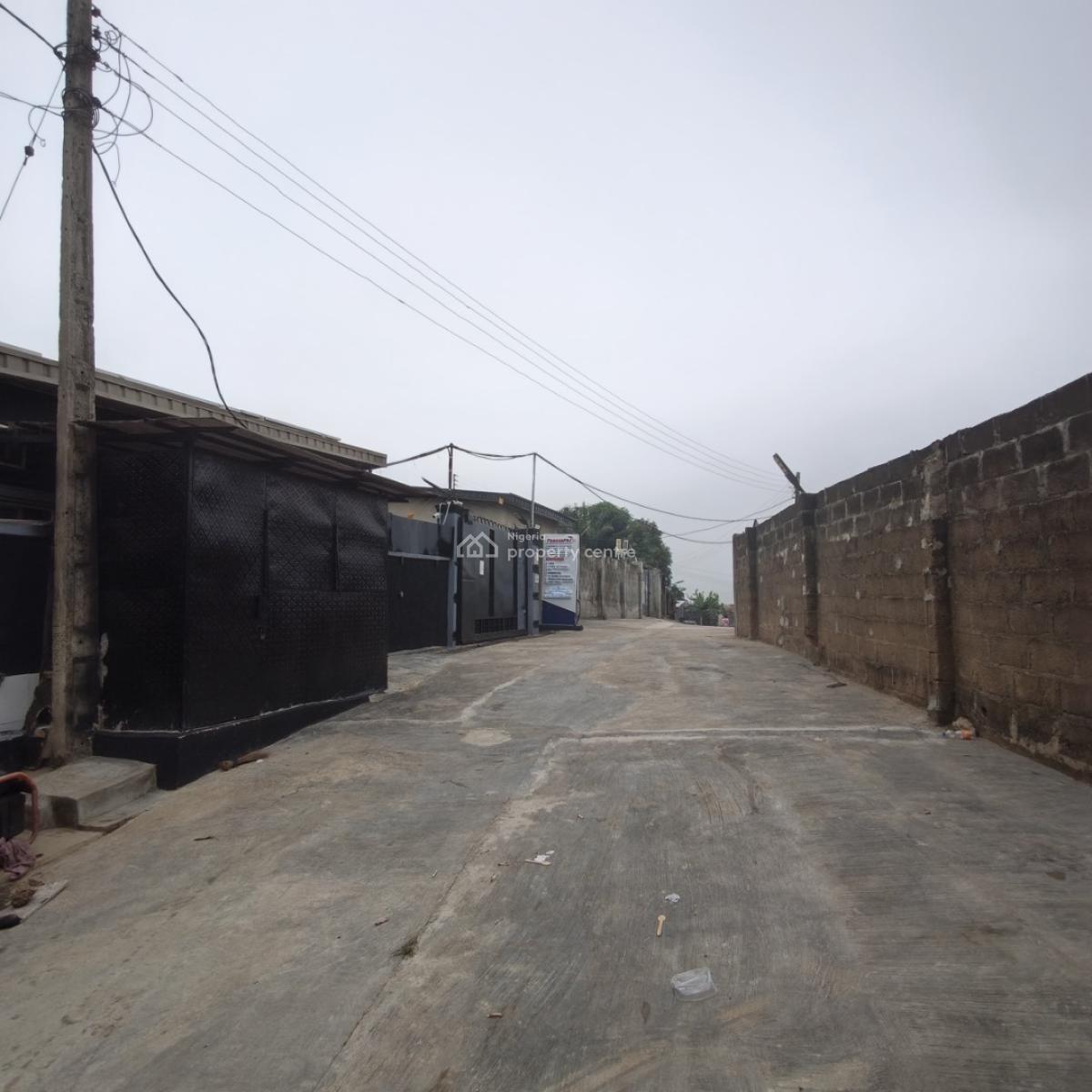 Magnificent Service Apartment Facility, Short Drive From Arepo, By Mountain Top University, Kara Ibafo, Magboro, Ogun, Hotel / Guest House for Rent