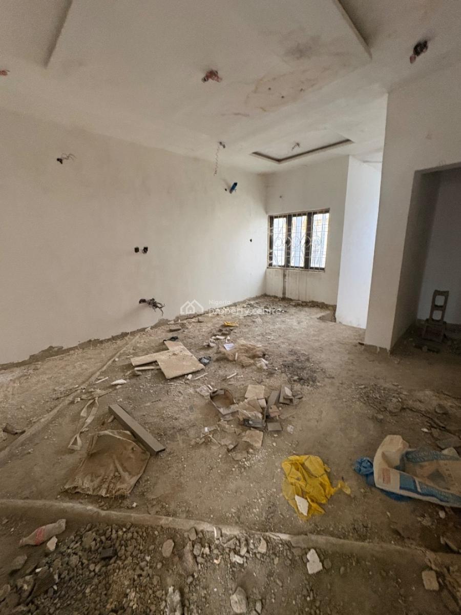 Spacious 4-bedroom Duplex, Von Axis, Lugbe District, Abuja, Semi-detached Duplex for Sale