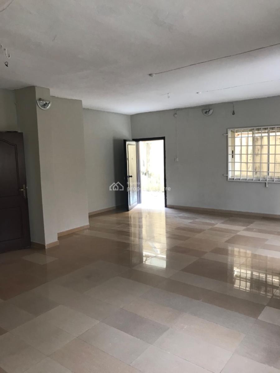 a 3 Bedroom Semi Detached House Off Admiralty Way, Lekki Phase 1., Off Admiralty Way, Ibeju Lekki, Lagos, Semi-detached Duplex for Rent