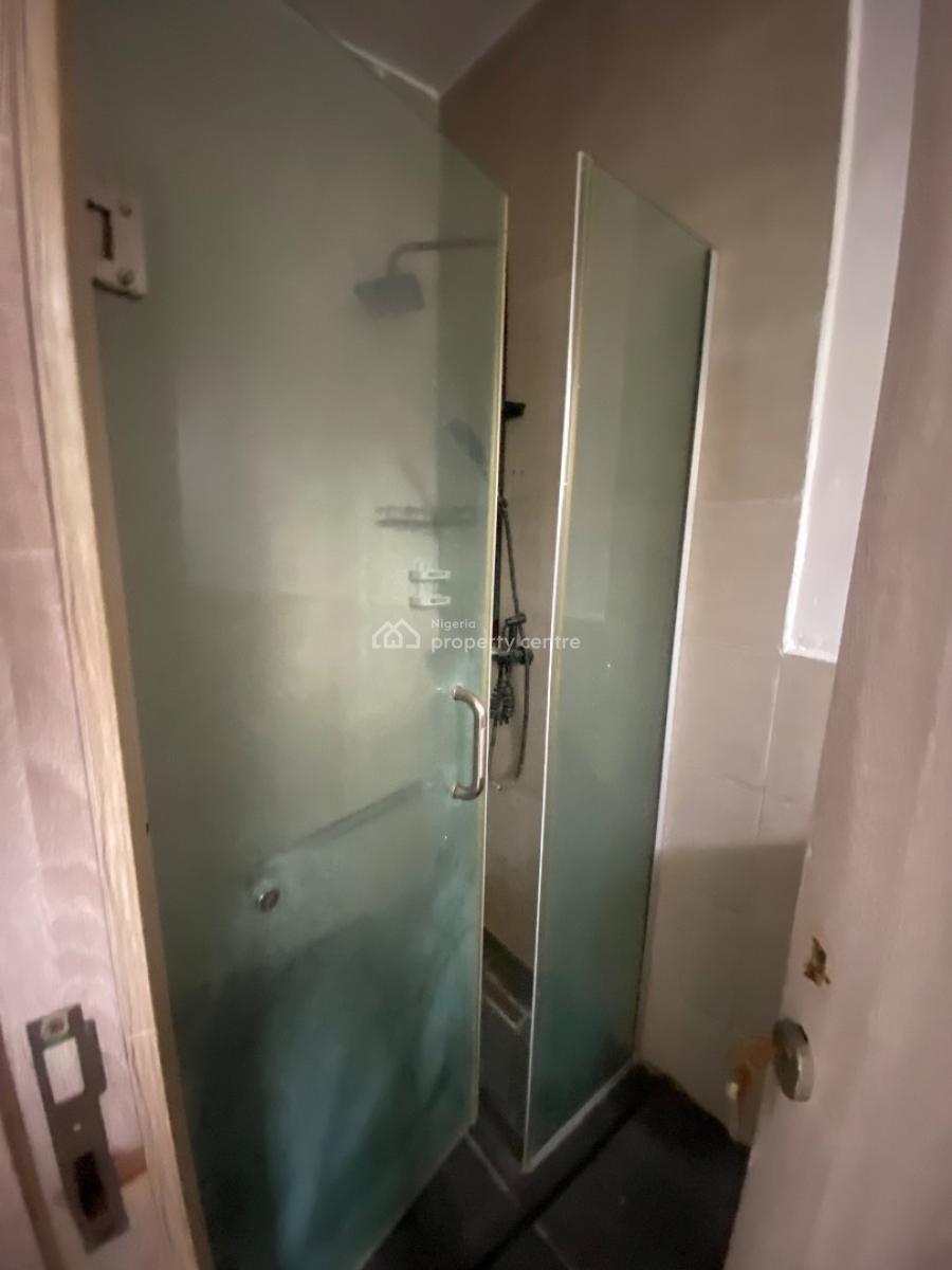 Luxury Elegant Stabdard 2 Bedroom Flat, Chevro Jv. Located in a Secured Estate ., Lekki, Lagos, Flat / Apartment for Rent