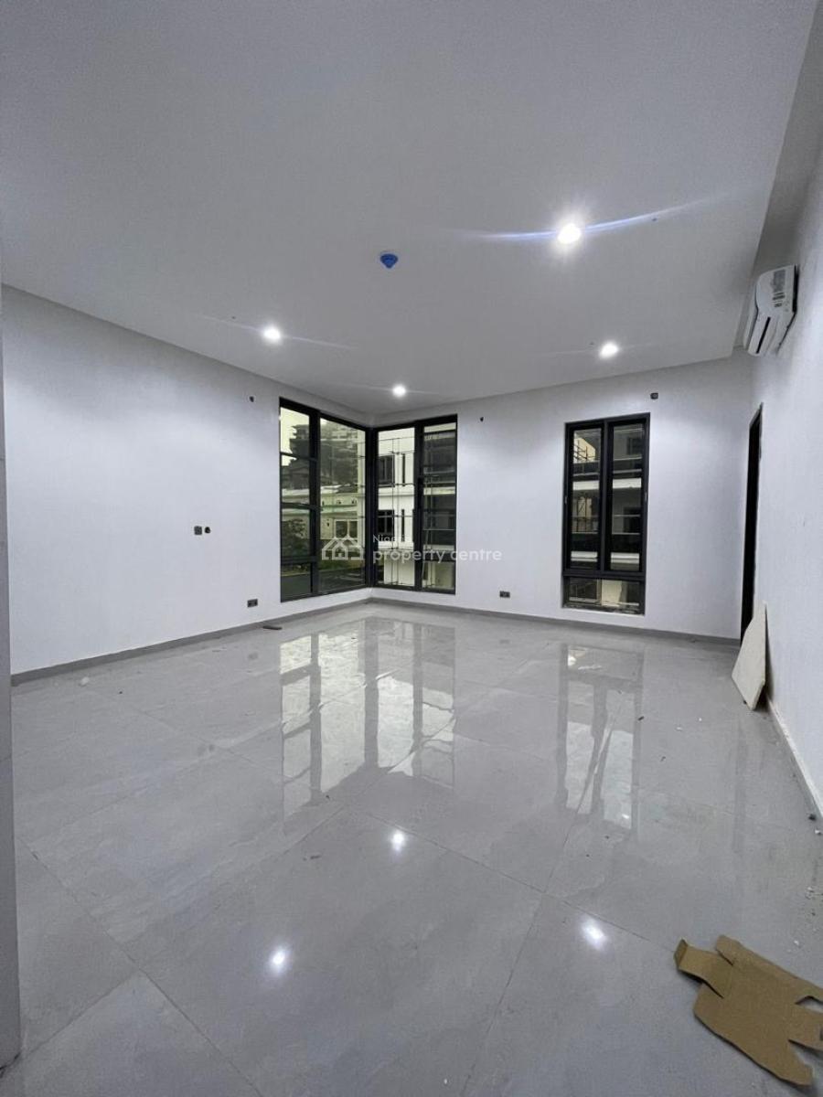 Spacious  6 Bedroom Fully  Detached Duplex with Pool, Gym, Study Room,, Old Ikoyi, Ikoyi, Lagos, Detached Duplex for Sale