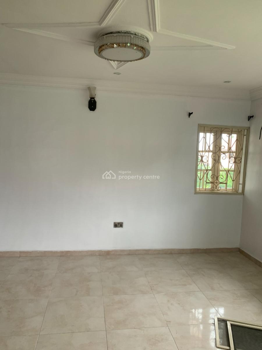 Luxury 3 Bedroom Upstairs with Jacuzzi, Abijo Gra, Ajah, Lagos, Flat / Apartment for Rent