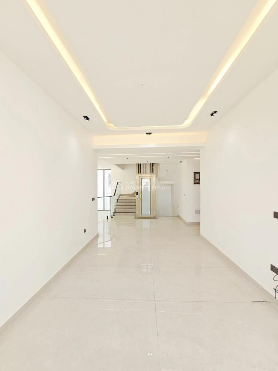 Massive 6 Bedroom Detached, Lekki Phase 1, Lekki, Lagos, Detached Duplex for Sale