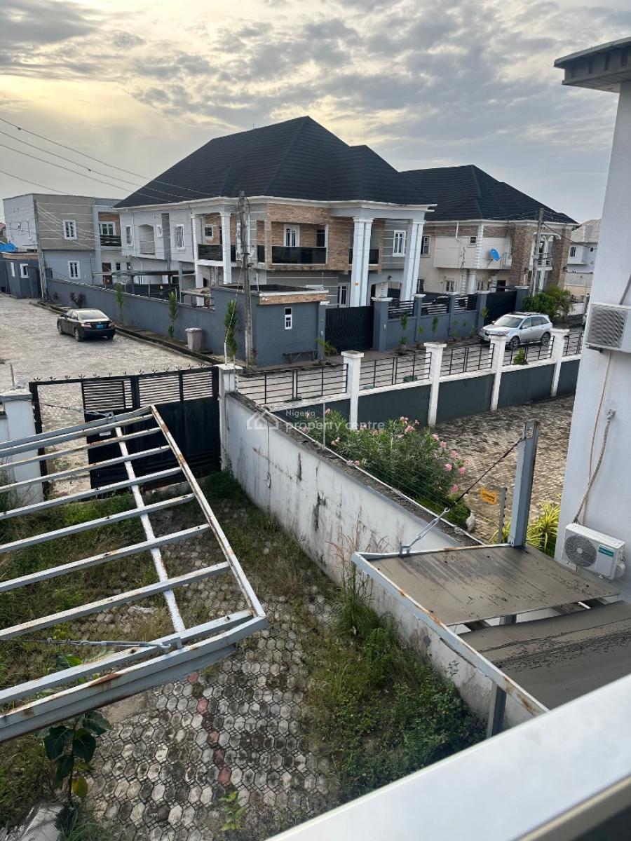 Used  Standard 4 Bedroom Duplex, Royal Palm Will Estate Along Badore Road, Ajah, Lagos, Detached Duplex for Sale