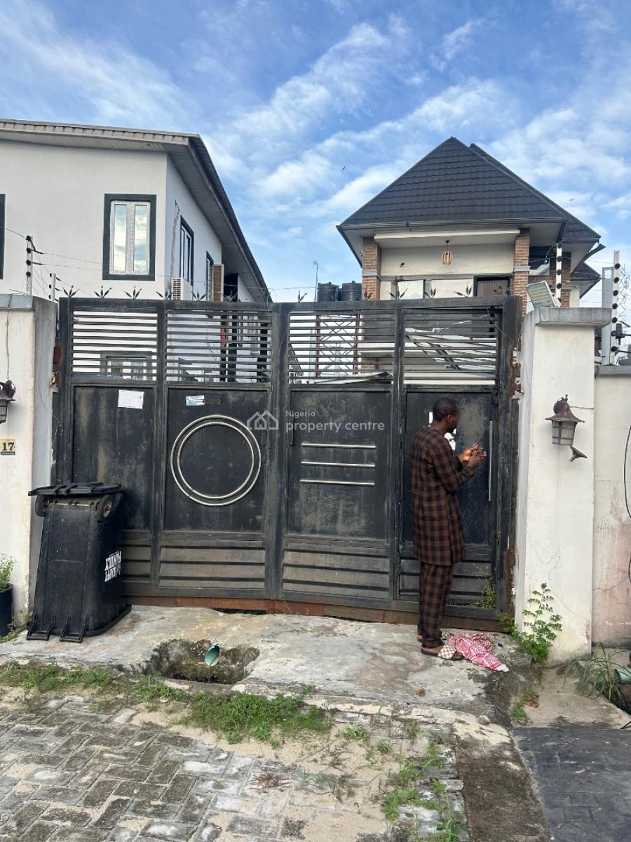 Used  Standard 4 Bedroom Duplex, Royal Palm Will Estate Along Badore Road, Ajah, Lagos, Detached Duplex for Sale