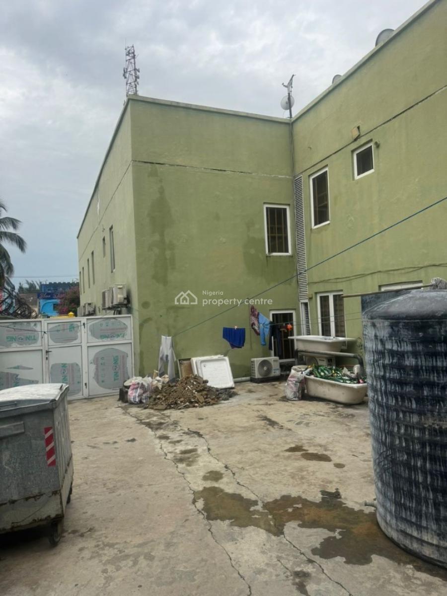 Functional 16-room Hotel Building Sitting on Approximately 1000sqm of, Sinari Daranijo Street, Victoria Island (vi), Lagos, Hotel / Guest House for Sale