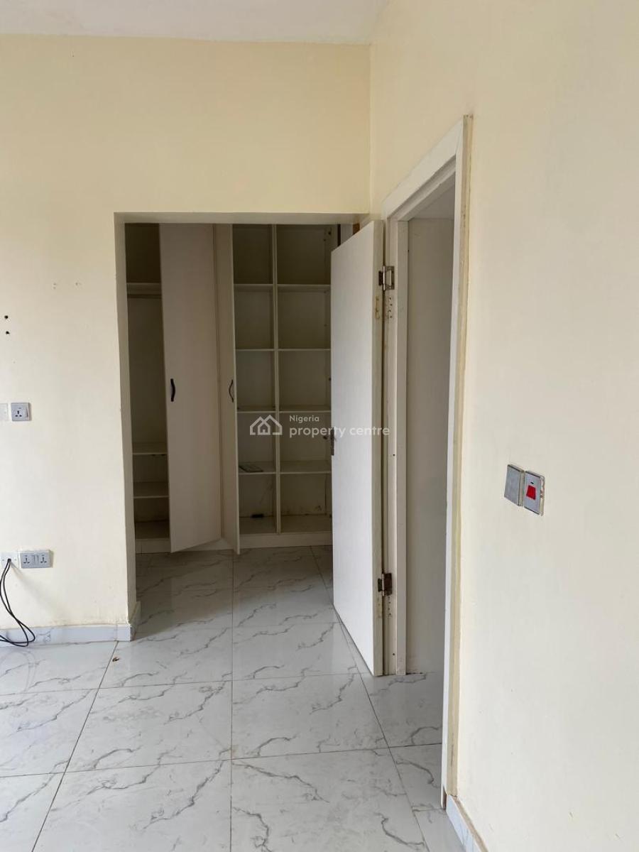 Luxury  3 Bedroom Maisonette with a Bq, Gym, Swimming Pool, 24hrs Powe, in an Estate, Ikate, Lekki, Lagos, Terraced Duplex for Rent