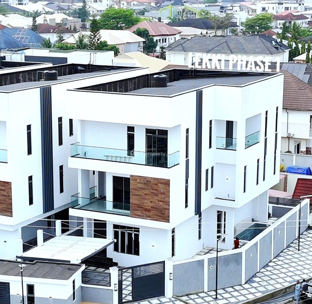 Massive 5 Bedroom Detached, Lekki Phase 1, Lekki, Lagos, Detached Duplex for Sale