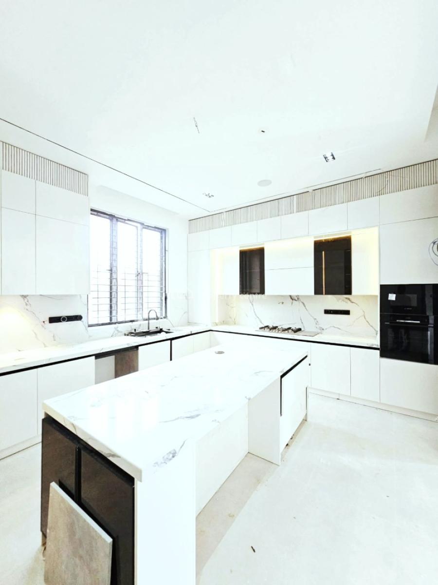 Massive 5 Bedroom Detached, Lekki Phase 1, Lekki, Lagos, Detached Duplex for Sale