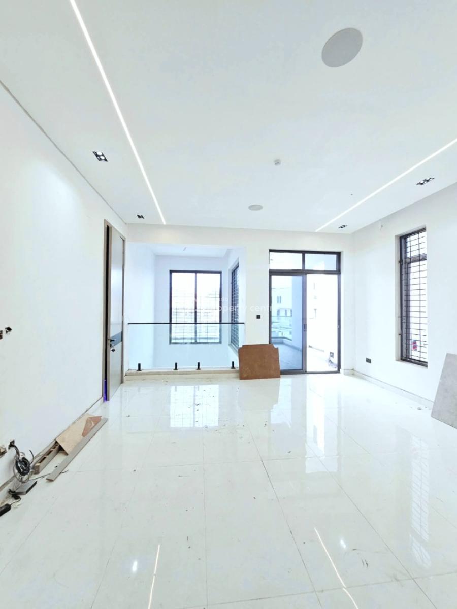 Massive 5 Bedroom Detached, Lekki Phase 1, Lekki, Lagos, Detached Duplex for Sale