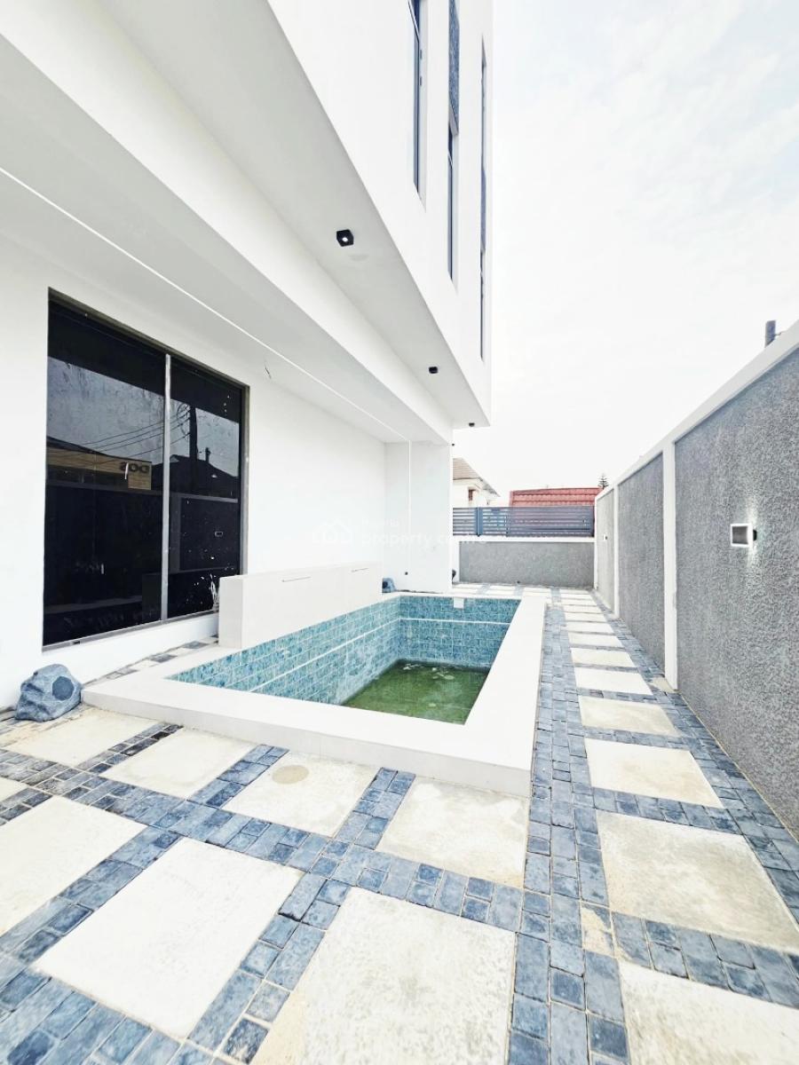 Massive 5 Bedroom Detached, Lekki Phase 1, Lekki, Lagos, Detached Duplex for Sale