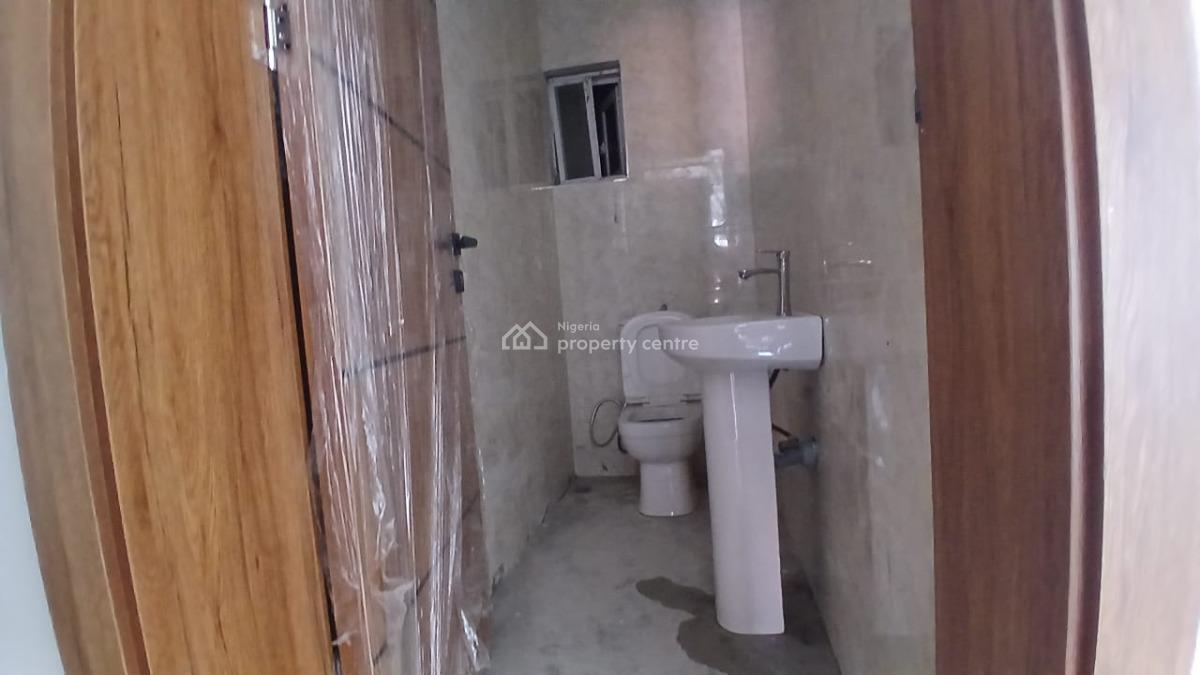 Newly Built Distressed Serviced 3 Bedroom Flat with a Room Bq, Lekki Phase 1, Lekki, Lagos, Flat / Apartment for Sale