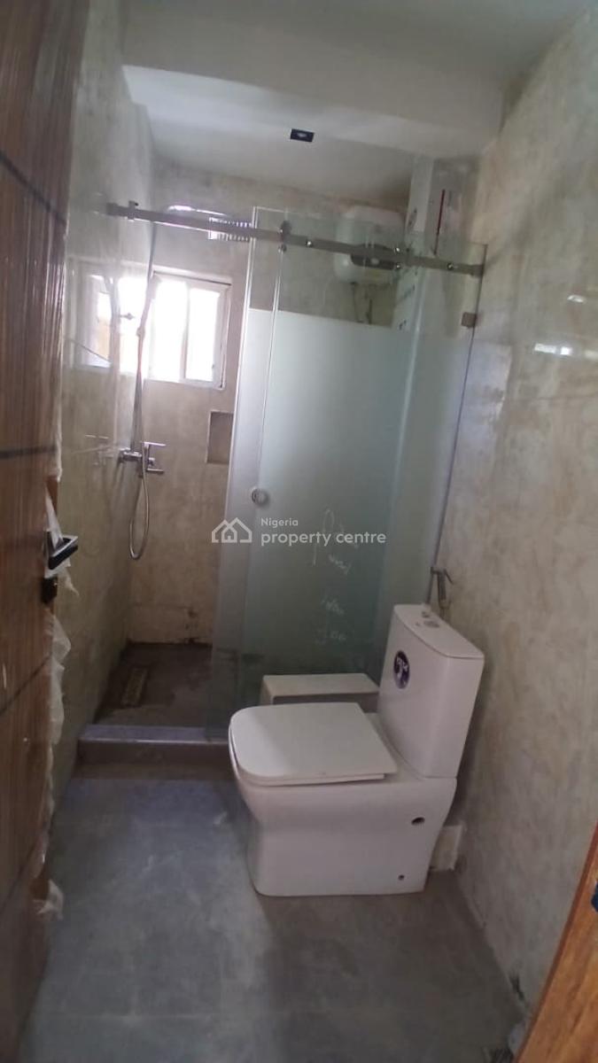 Newly Built Distressed Serviced 3 Bedroom Flat with a Room Bq, Lekki Phase 1, Lekki, Lagos, Flat / Apartment for Sale