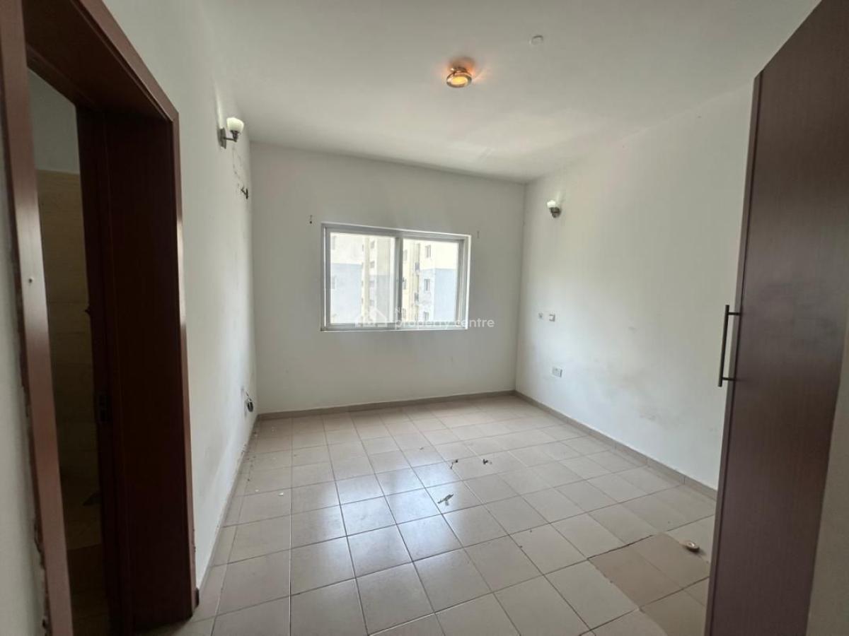 3bedrooms Flat, Prime Waters, Lekki Phase 1, Lekki, Lagos, Flat / Apartment for Rent